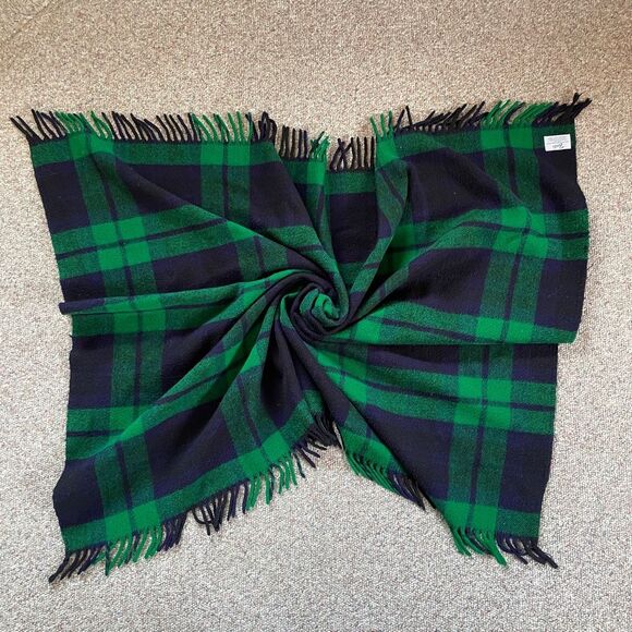 Green and Black Plaid Throw Blanket - Picture 1 of 5